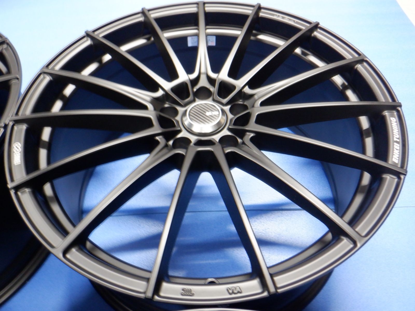 ヴェルファイアなど チューナーサイズ