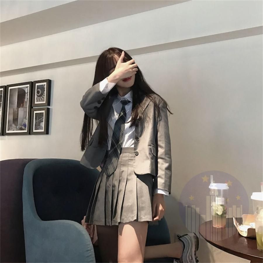 卒業式スーツ女の子韓国制服卒服小学校女子ゆったりサイズ4点セット子供服ガールズ入学式ネクタイジャケットブラウスシャツスカート