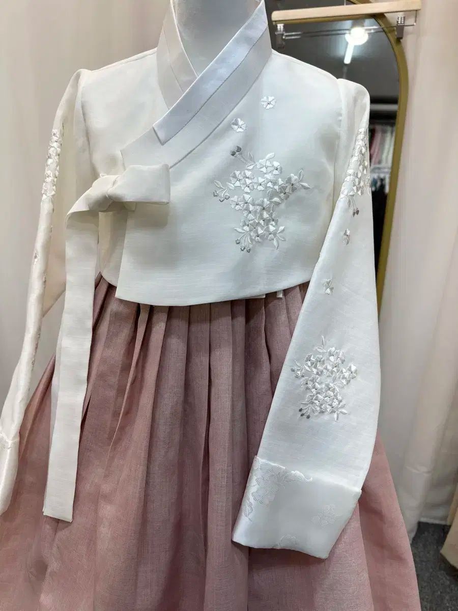 刺繡 ショート
