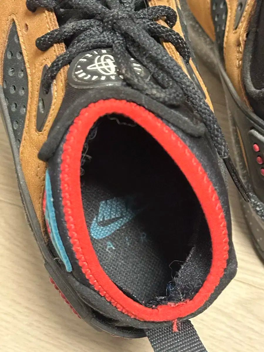 NIKE ナイキ エア オリビア キム モアブ 230 OLIVEOS_COM_TR