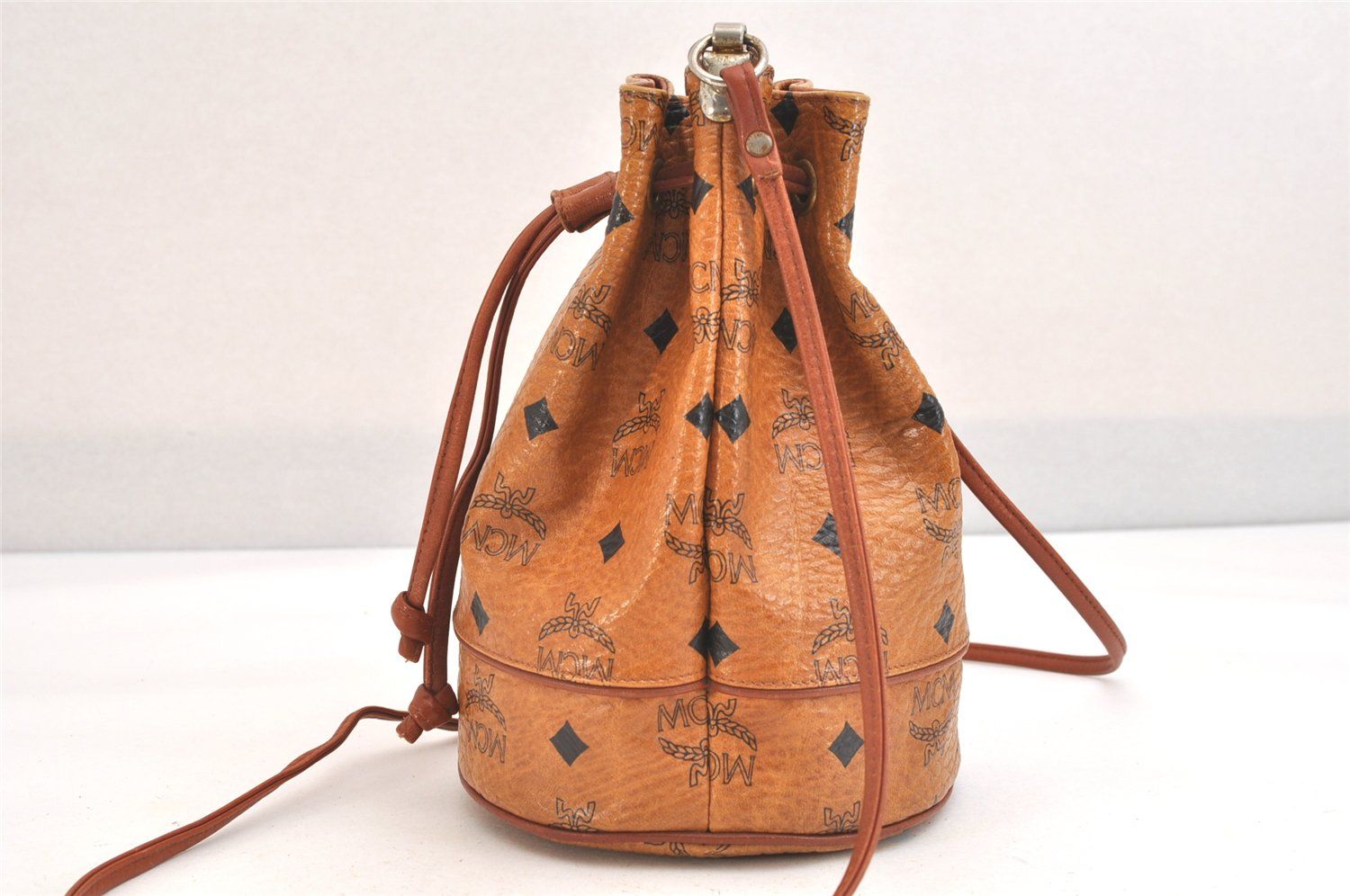 ヴィンテージ ショルダー巾着型バッグ