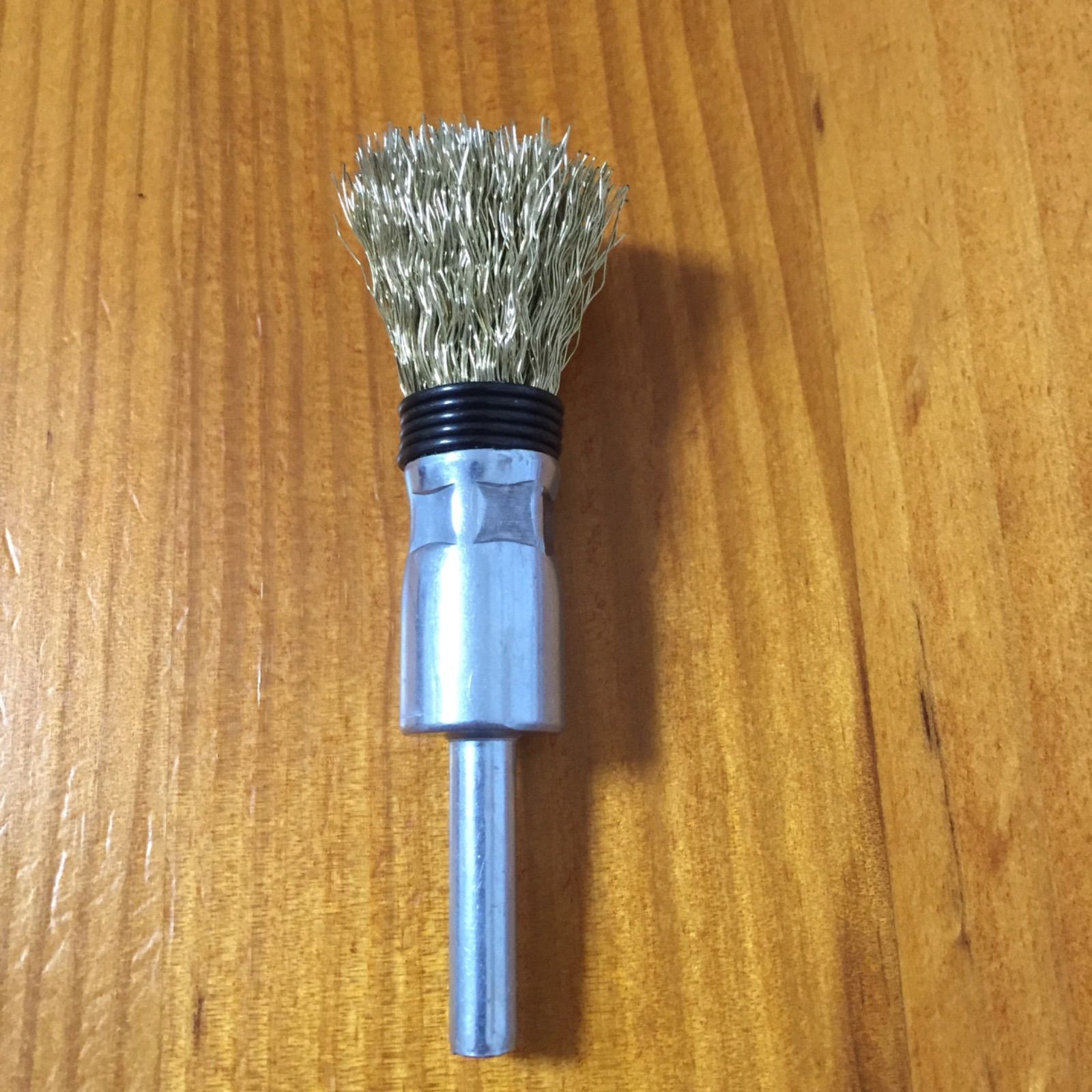 軸付筒型ワイヤーブラシφ15 φ6軸