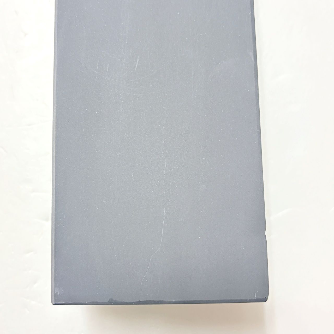 2425g