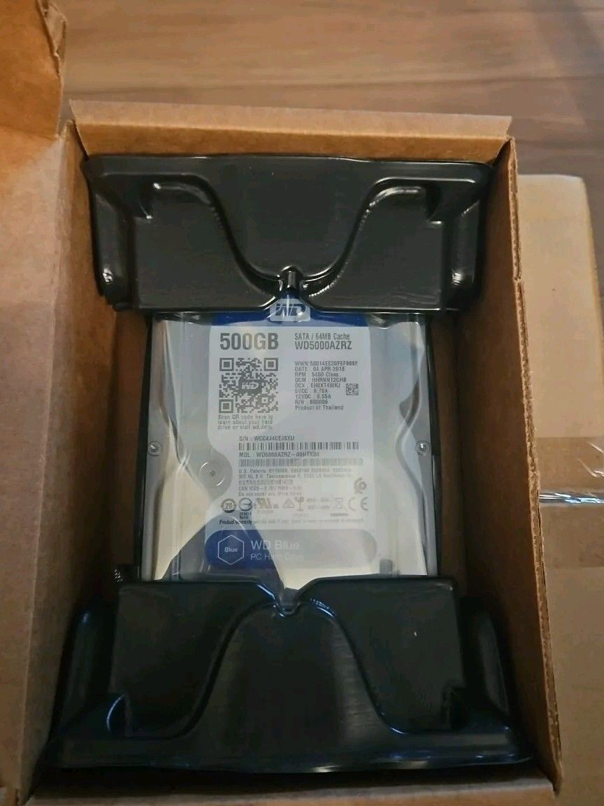 NIB Western Digital ブルー 500GB PC ハードドライブ HDD SATA 6 Gb WD5000AZRZ - 00HTKB0