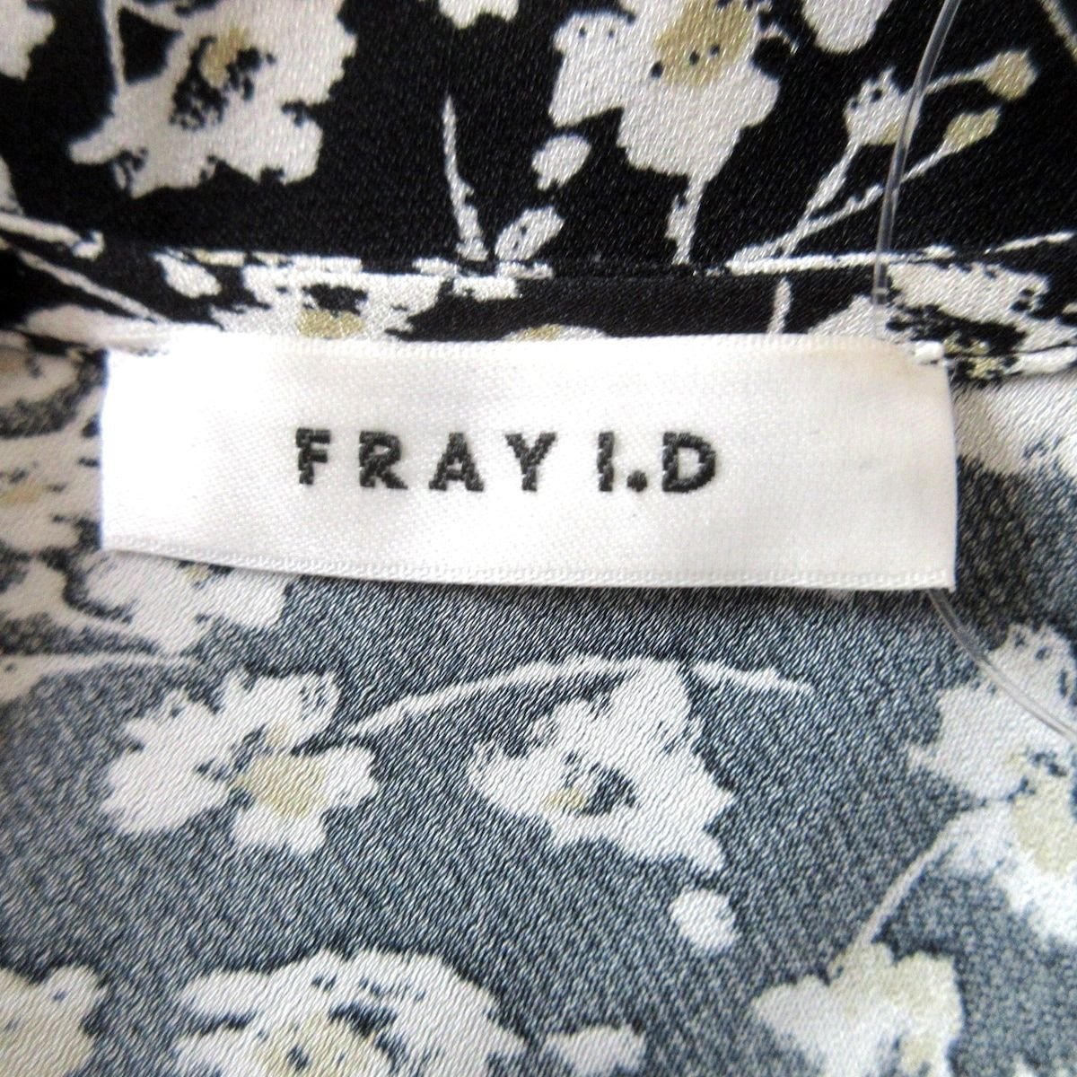 FRAY I.D(フレイアイディー) ワンピース サイズ1 S レディース - 黒×アイボリー×ベージュ Vネック/長袖/ロング/花柄 - メルカリ