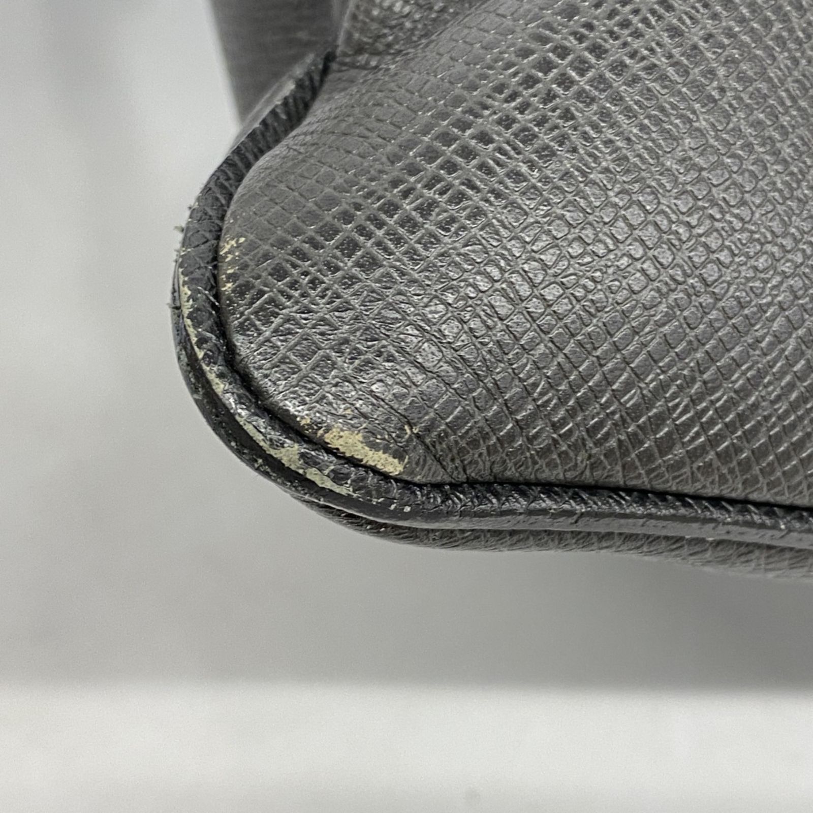 ルイ ヴィトン Louis Vuitton ルイ ヴィトン ショルダーバッグ タイガ サシャ M32712 アルドワーズメンズ DECORATOM_COM_BR