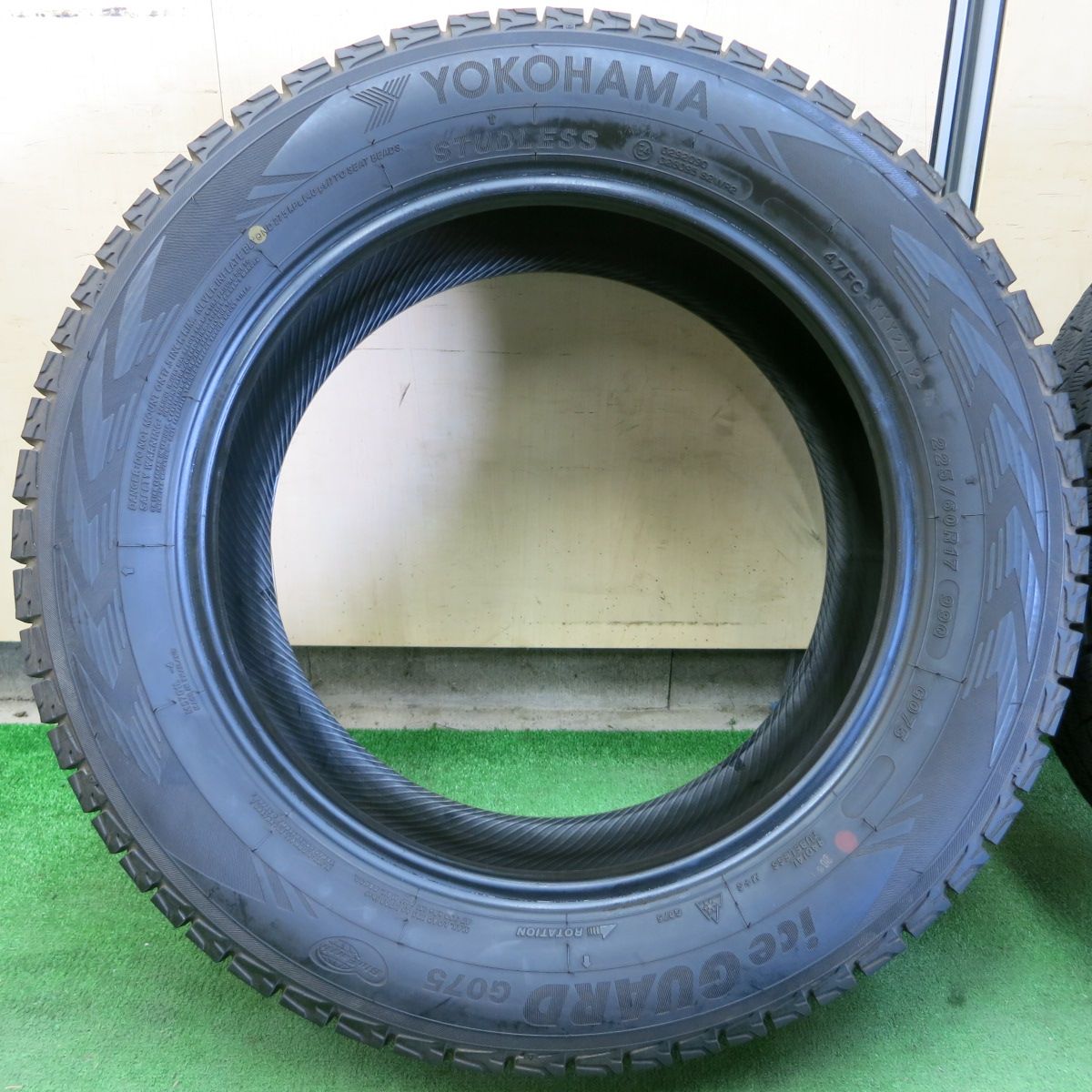 *送料無料*バリ溝！19年！9.5分★スタッドレス 225/60R17 ヨコハマ アイスガード G075 タイヤ 17インチ レガシィ アウトバック  フォレスター 等★3101306イスタ