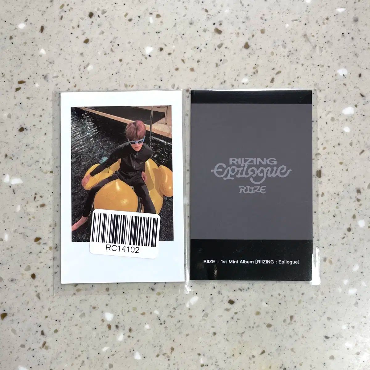 AKBとSKEのCDとライト AKB.HKT.NMB.SKE、CD バラ売り専用値引き可能