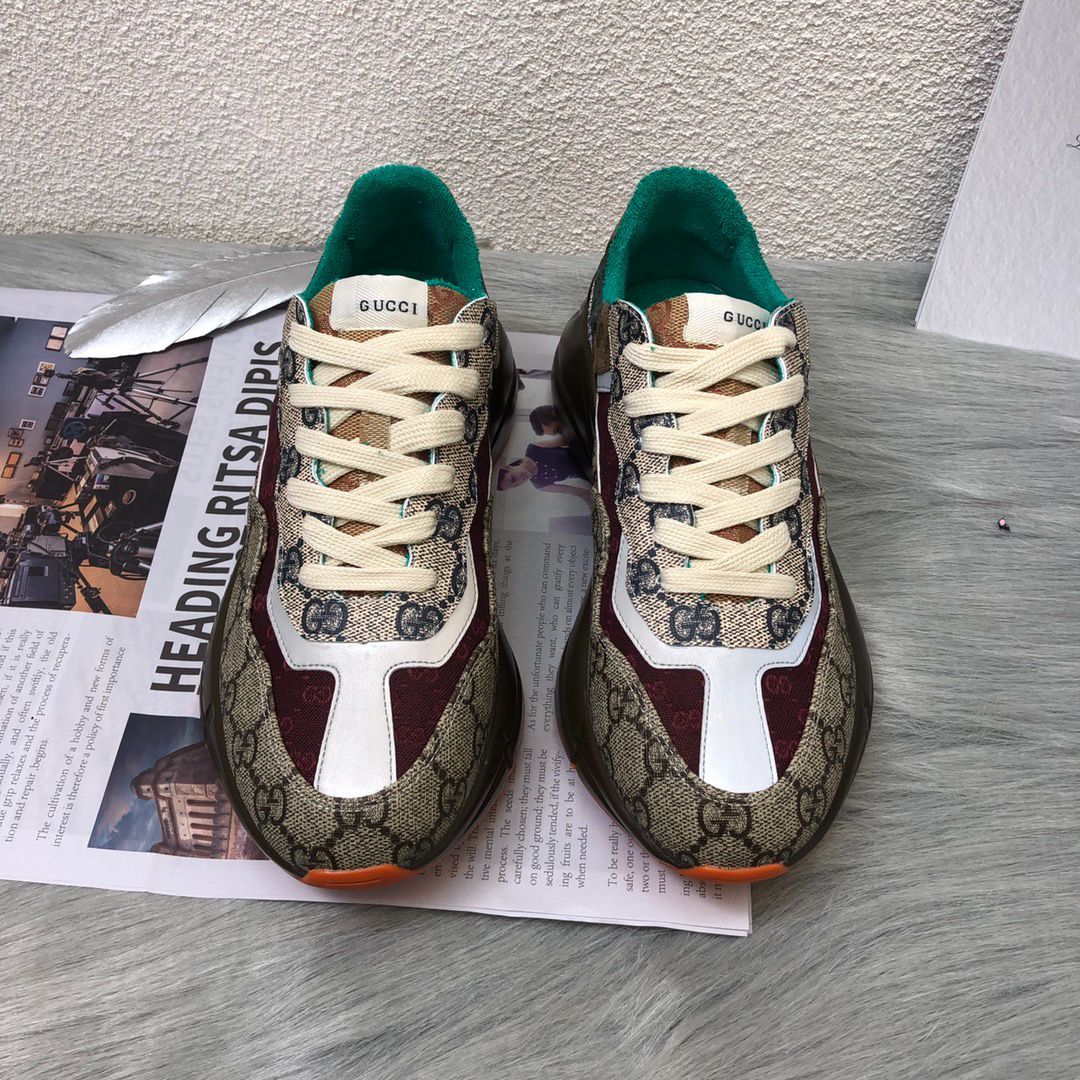 新品 GUCCI〔ライトン〕GG ウィメンズ スニーカー 銀 - メルカリ