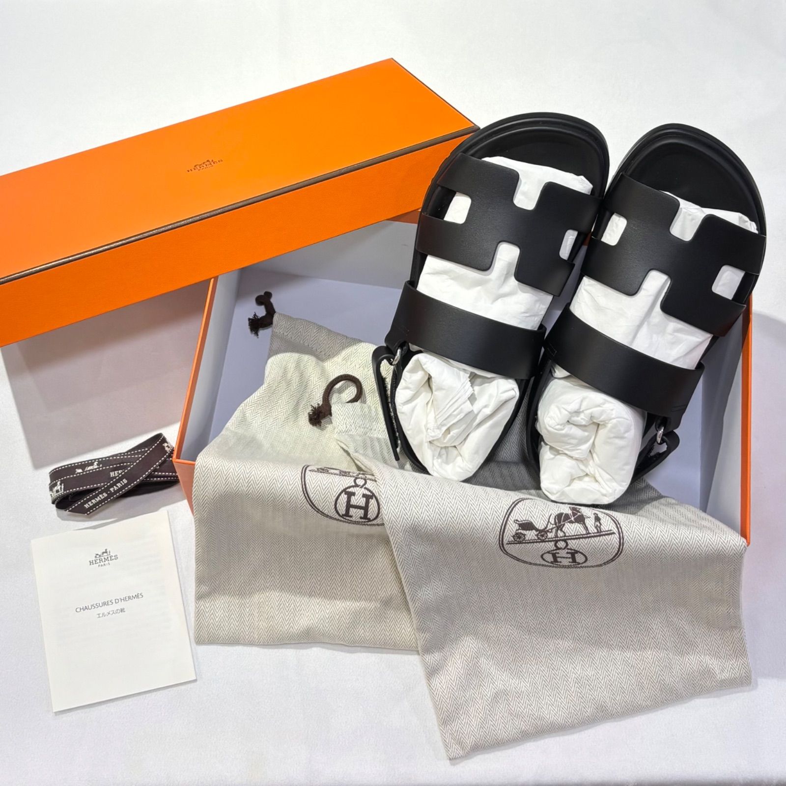 新品未使用HERMES サンダル（ジニアス） ブラック 未使用に近い】エルメス ジニアス サンダル 23cm 黒 レザー