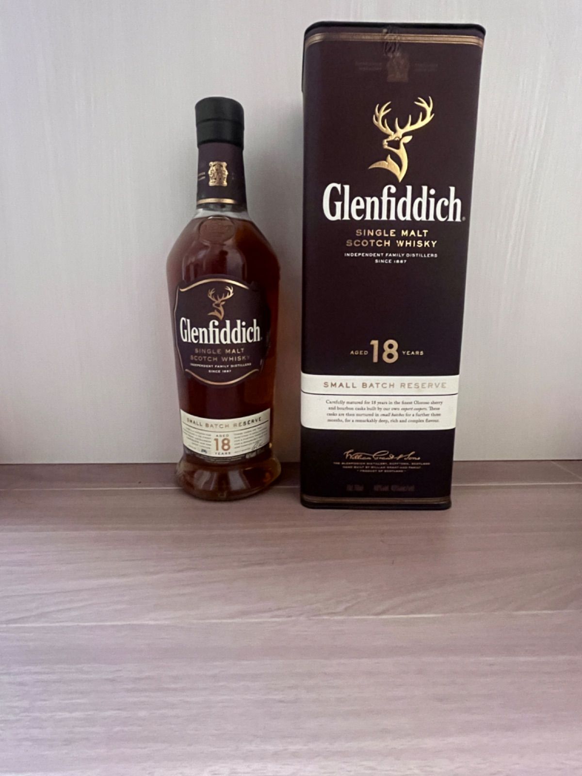 送料込み 未開栓 グレンフィディック 18年 古酒 Glenfiddich グレン