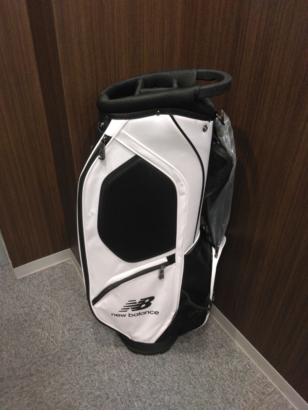 ♥ ニューバランス キャディバッグ 0125980001 9型 46インチ対応 ホワイト 新橋店