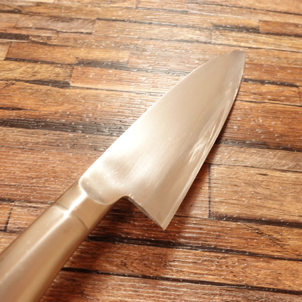 ステンレス 左右非対称ハンドル