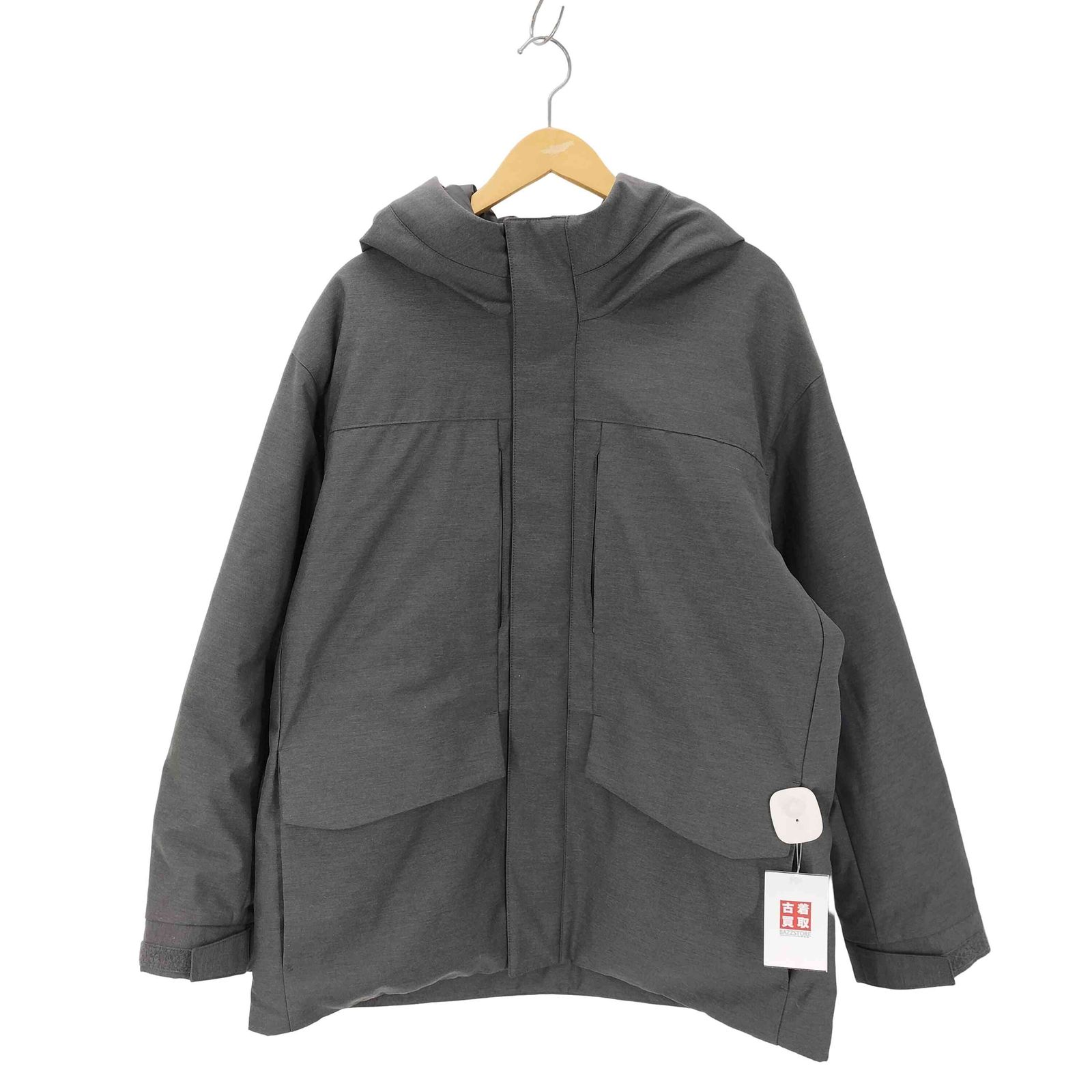 ユニクロ UNIQLO ハイブリッドダウンパーカー メンズ JPN：XL - メルカリ