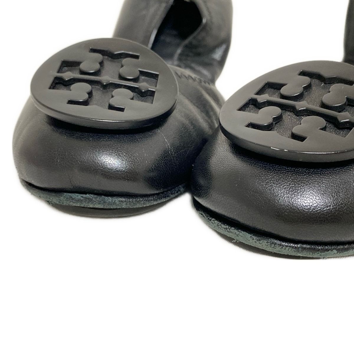 TORY BURCH(トリーバーチ) フラットシューズ 7 M レディース - 黒