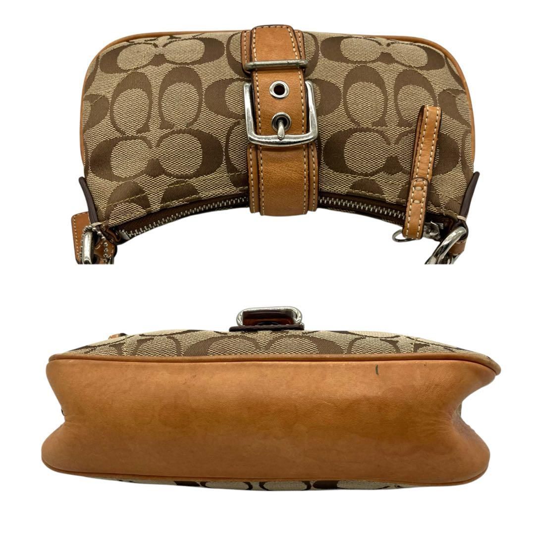 バッグ 1971 Coach Soho Hobo Signature handbag 1971 Coach Soho Hobo Signature handbag - メルカリ