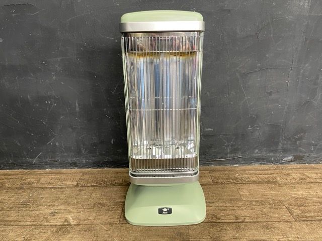 Aladdin】アラジン 赤遠グラファイトヒーター AEH-2G10BJ 2022年製
