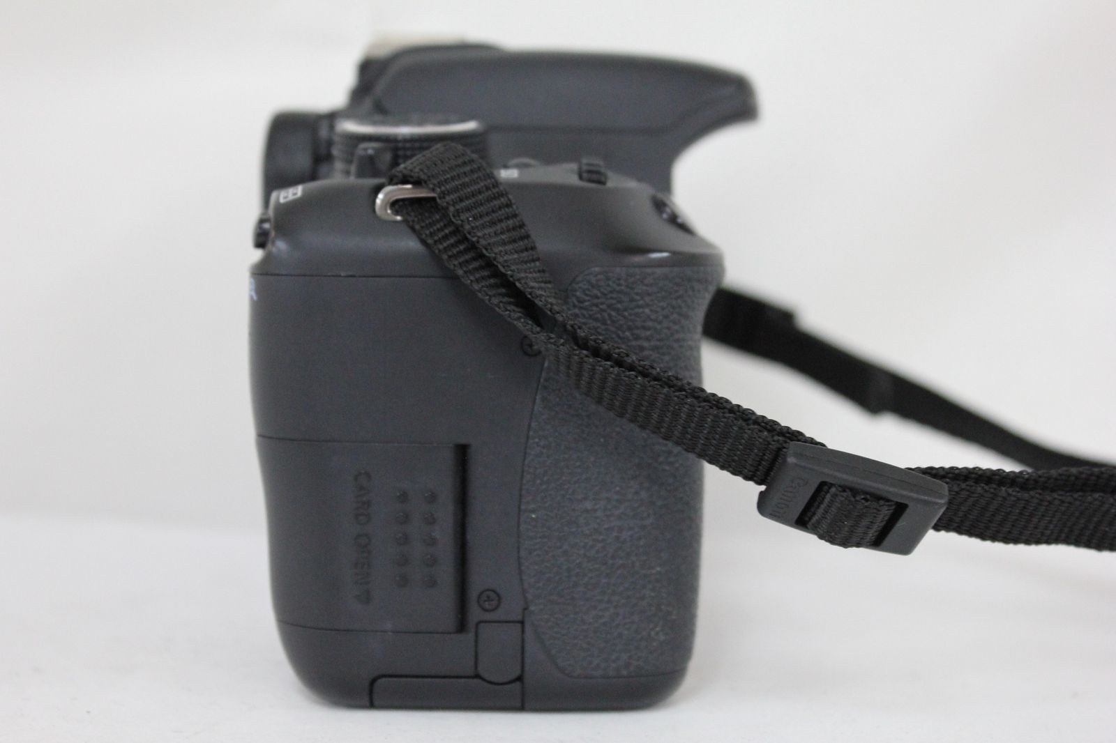 EOS Kiss