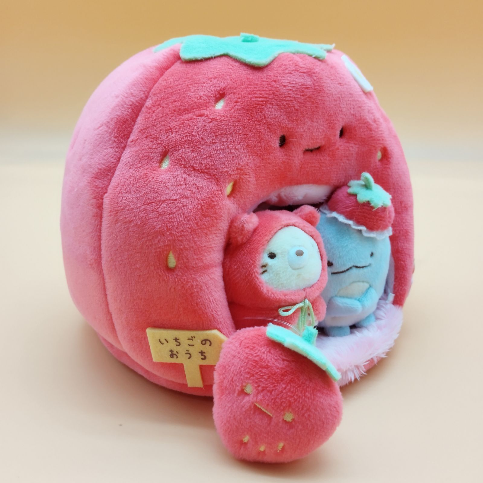 いちごです₊⁎⁺˳✧༚ S13672】すみっコぐらし 喫茶すみっコでいちごフェア すみっ