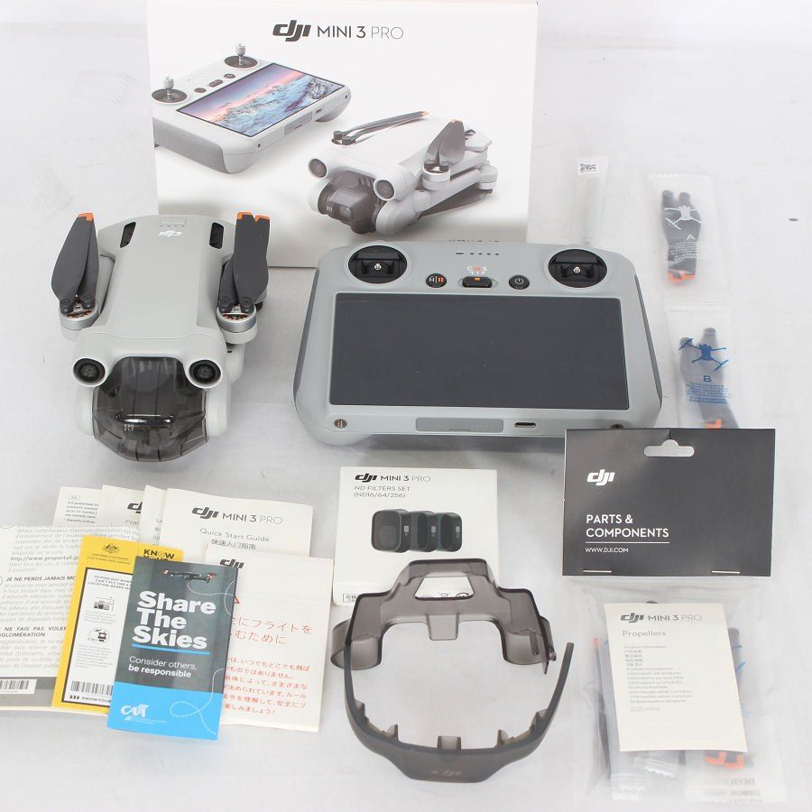 DJI Mini 3 Pro RCディスプレイコントローラー付き M16208 ドローン 空撮カメラ DJI RC付属 本体