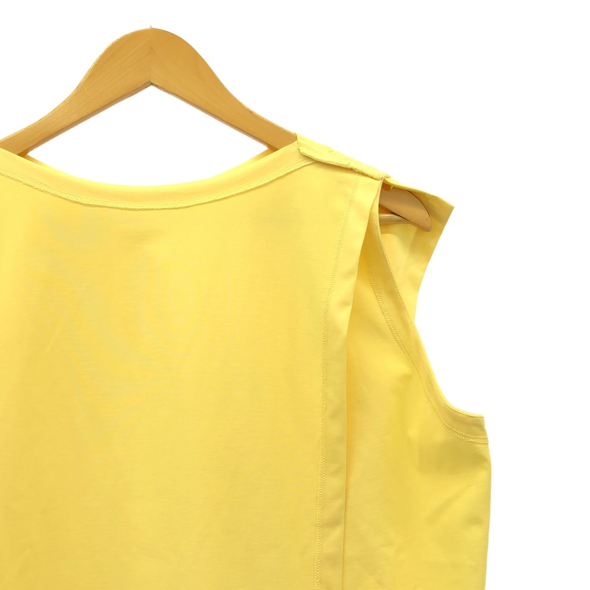 【美品】  132 5. ISSEY MIYAKE / 1325.イッセイミヤケ | 2024AW | CROSS CUT JERSEY クロスカットジャージー ノースリーブ カットソー 美品】 132 5. ISSEY MIYAKE / 1325.イッセイミヤケ | 2024AW
