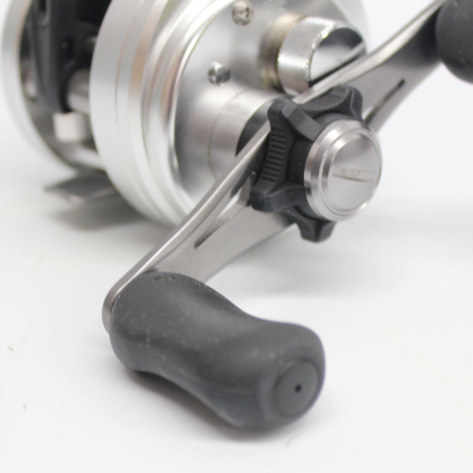 中古】SHIMANO 12 CALCUTTA 101 02832 - メルカリ