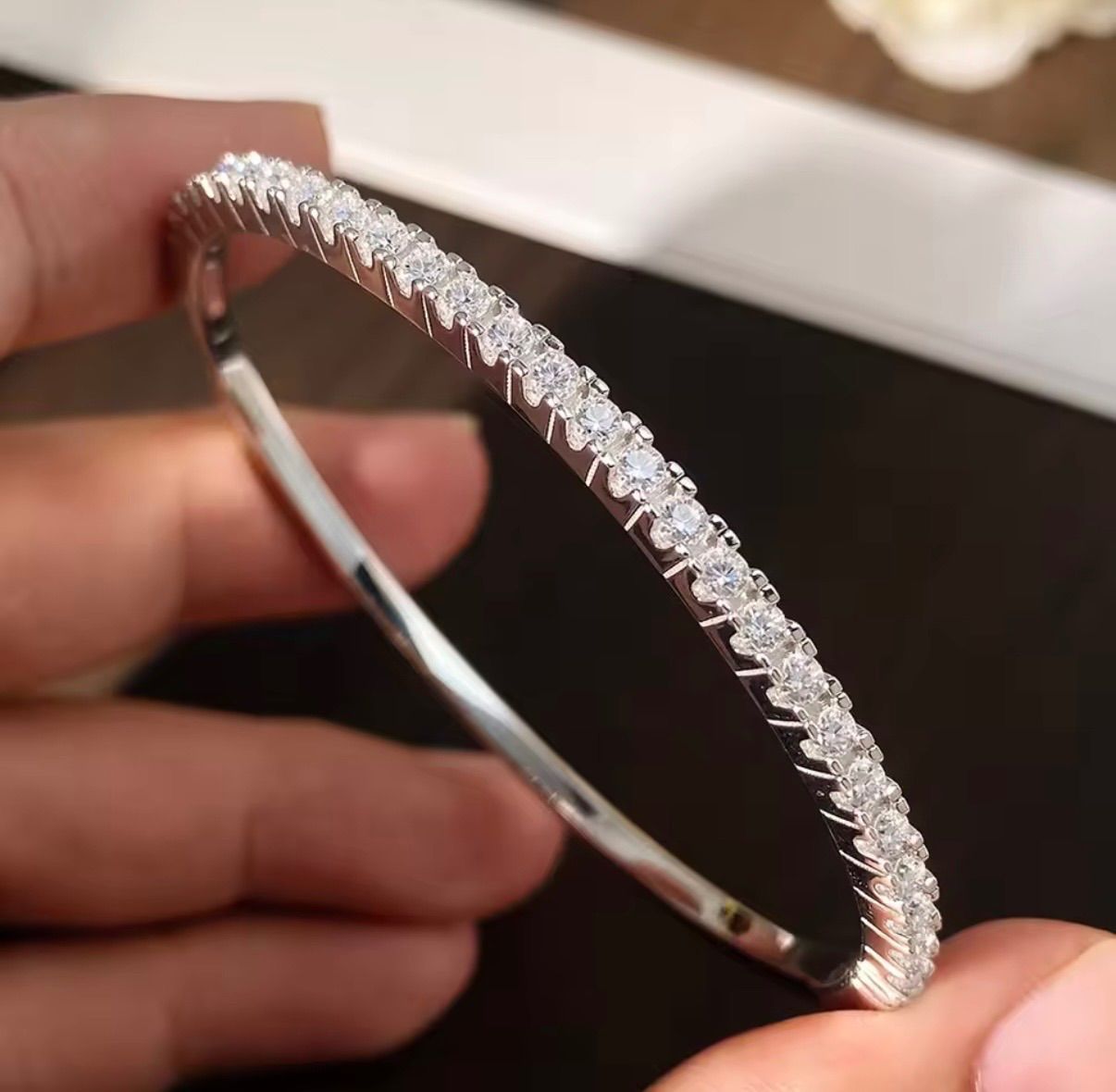 モアサナイト テニスチェーンバングル S925シルバー925 プラチナコーティング 刻印あり GRA鑑定書付 VVS Dカラー 感 レディース ジュエリー プレゼント 上品 クリスマスデート ブレスレット プレゼント