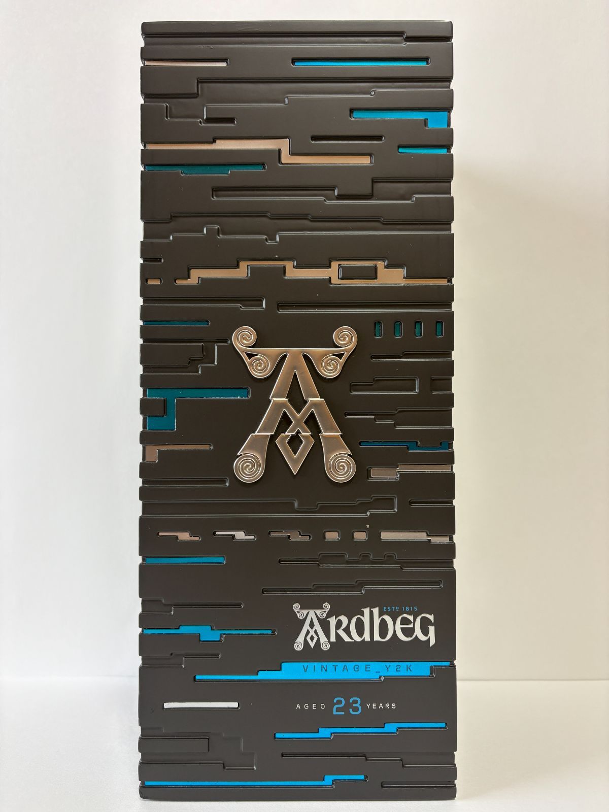 ARdbEG(アードベッグ) VINTAGE_Y2K AGED23YEARS - メルカリ