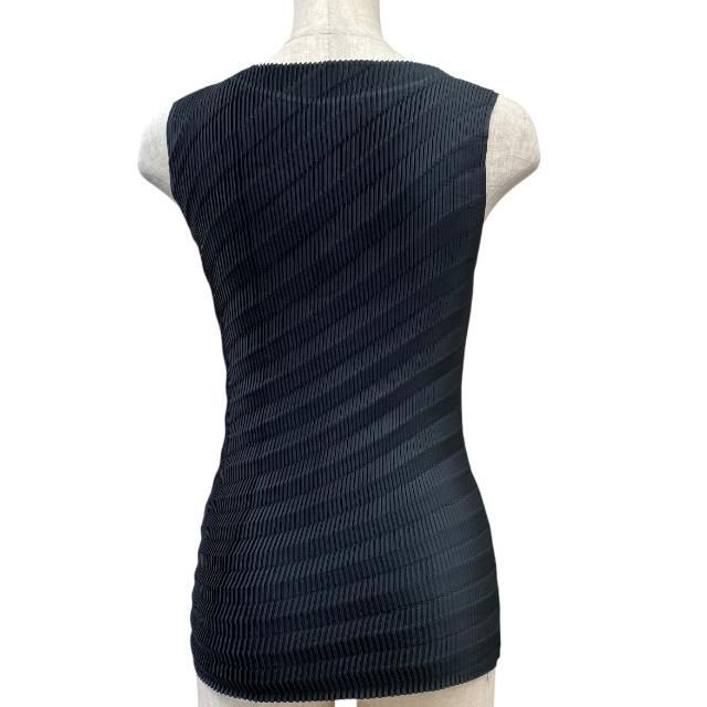 新品】ISSEY MIYAKE イッセイ ミヤケ トップス タンクトップ