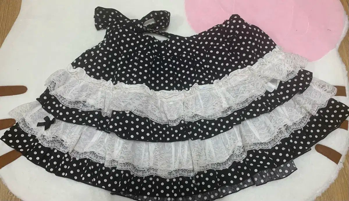 トラララ トララーラ 必須アイテム ティアード ドット ギャル スカート