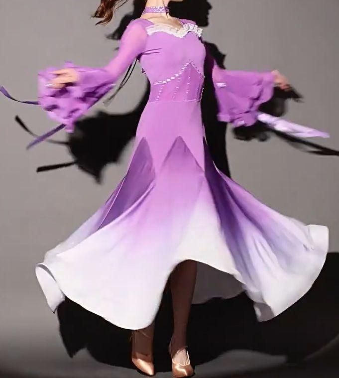 社交ダンスドレス セール　ラテンドレス 競技 フレア袖 オーダーメイド 新品未使用社交ダンスドレス ラテンドレス 競技 ルンバ フレア袖