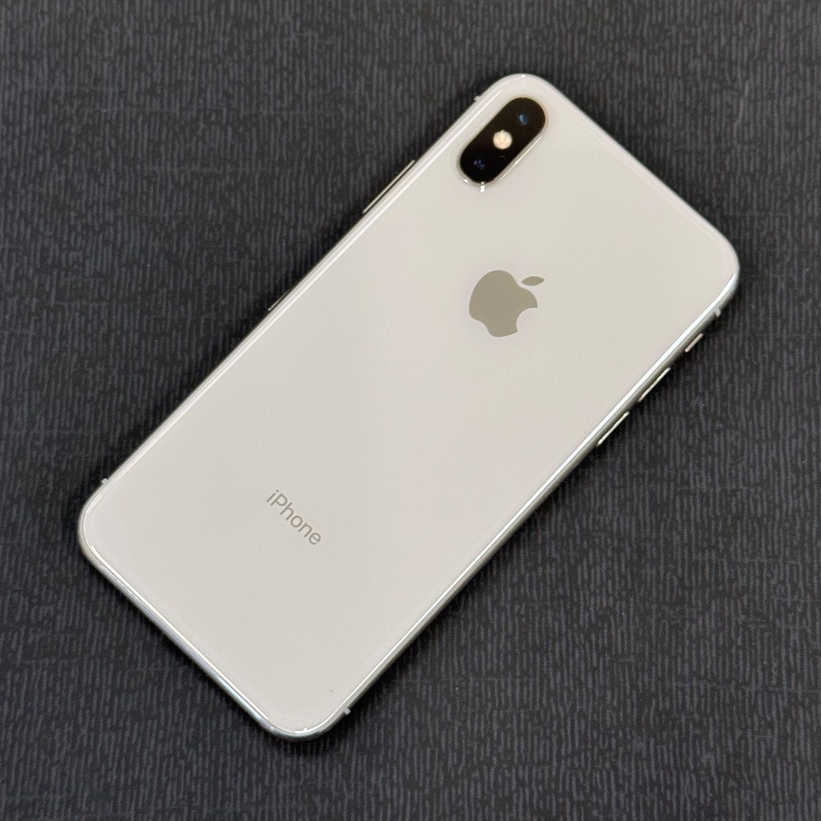 SIMロック解除済 iPhone X 64GB シルバー NQAY2J/A - メルカリ