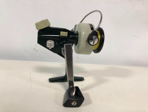 ABU Cardinal 33 リール 760301