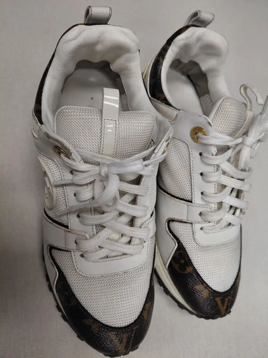 ルイヴィトンレディースシューズ 36 235 240