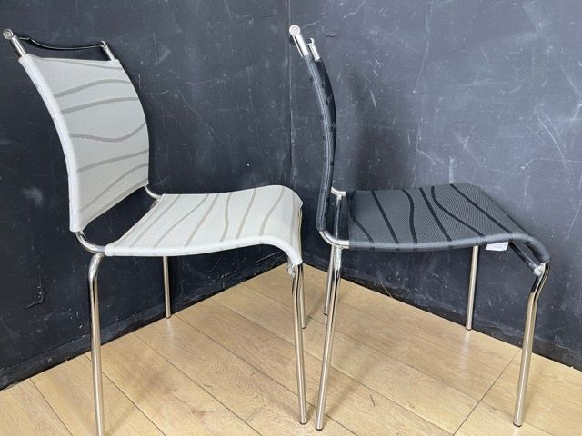 ITALIAN HOME DESIGN calligaris P4655 椅子 2脚セット 【中古