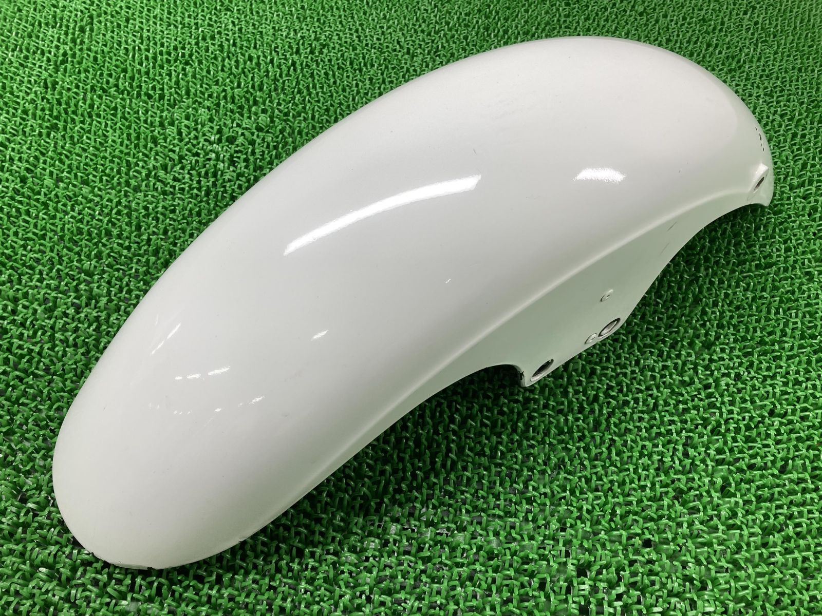 ゼファー１１００フロントフェンダー(純正) ゼファー1100 フロントフェンダー 白 カワサキ 純正 バイク 部品