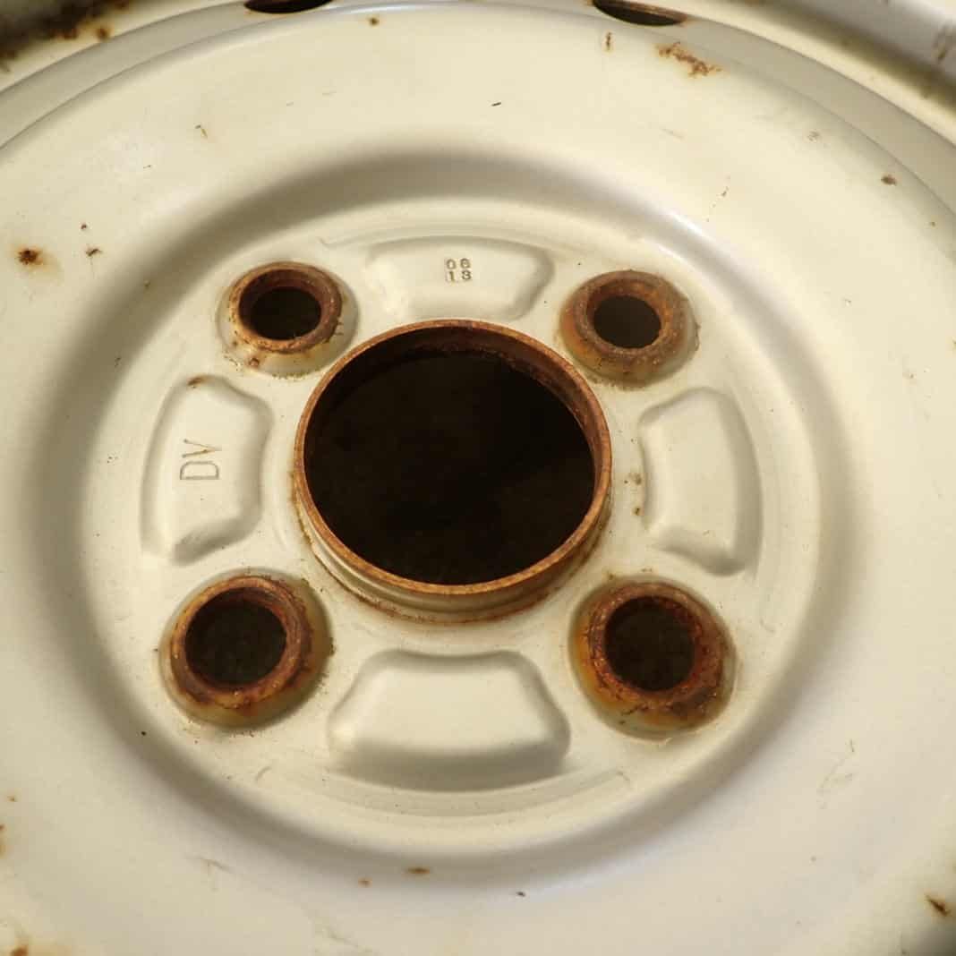 スチール ムーヴ