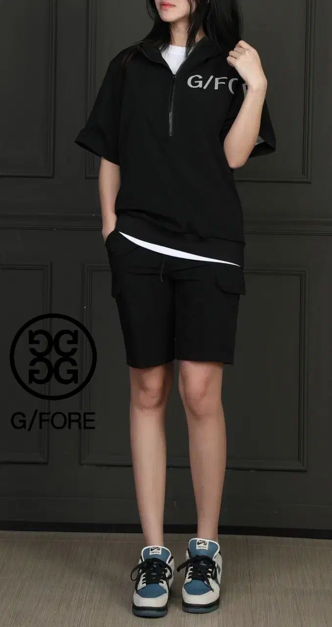 SLEEVE HOODIE