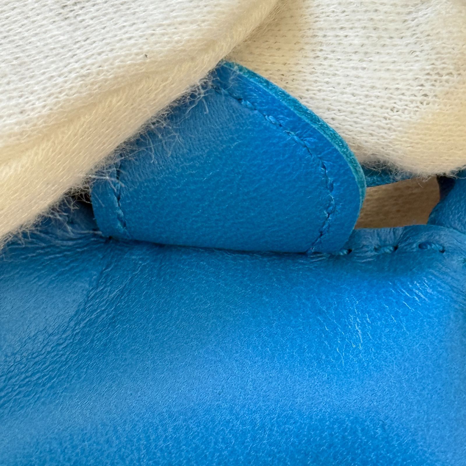 チャーム U刻印