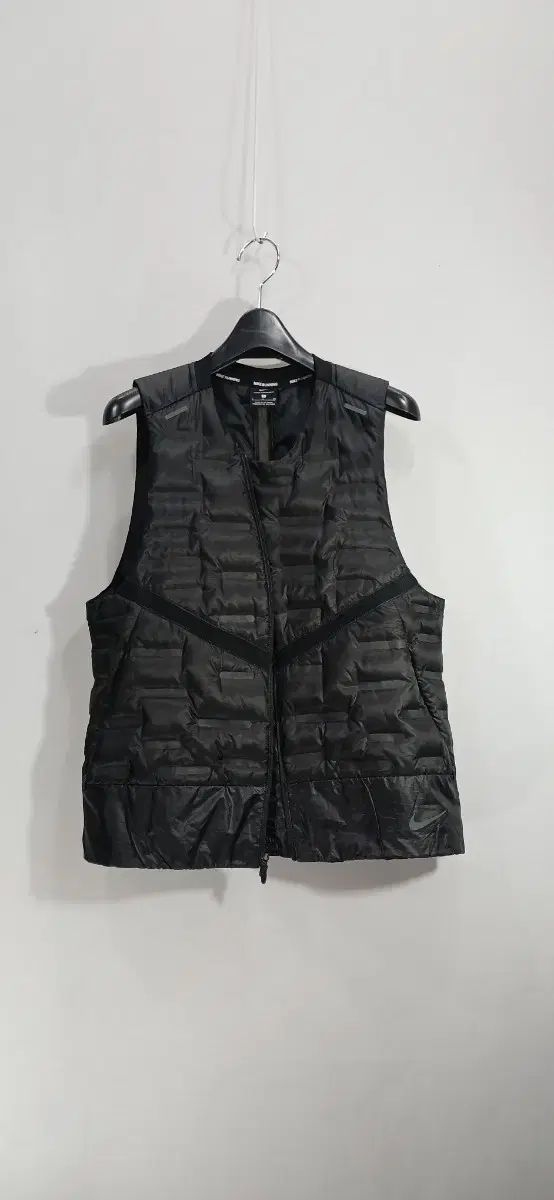 ナイキ ランニング AEROLOFT グースダウン ベスト