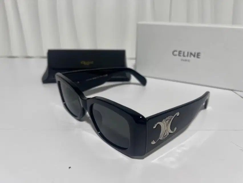 Celine(セリーヌ) サングラス - メルカリ