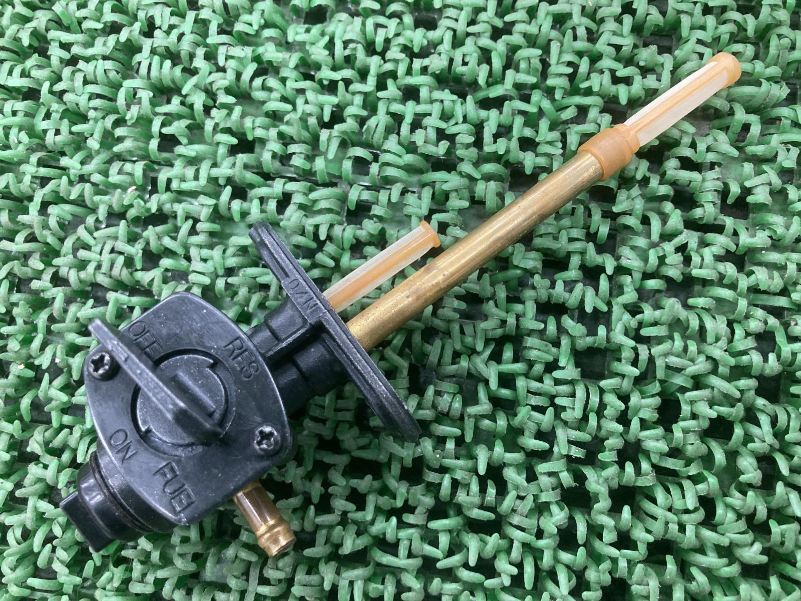 Fuel Pressure Regulator for 2004-2005 Kawasaki Ninja ZX-10R - OEM