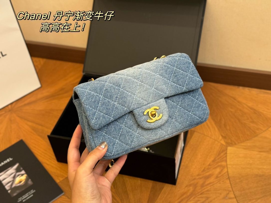 CHANEL エスパドリーユ シャネル　バッグ　財布 CHANELシャネルwocチェーンバッグ、ハンドバッグ、カメラバッグ