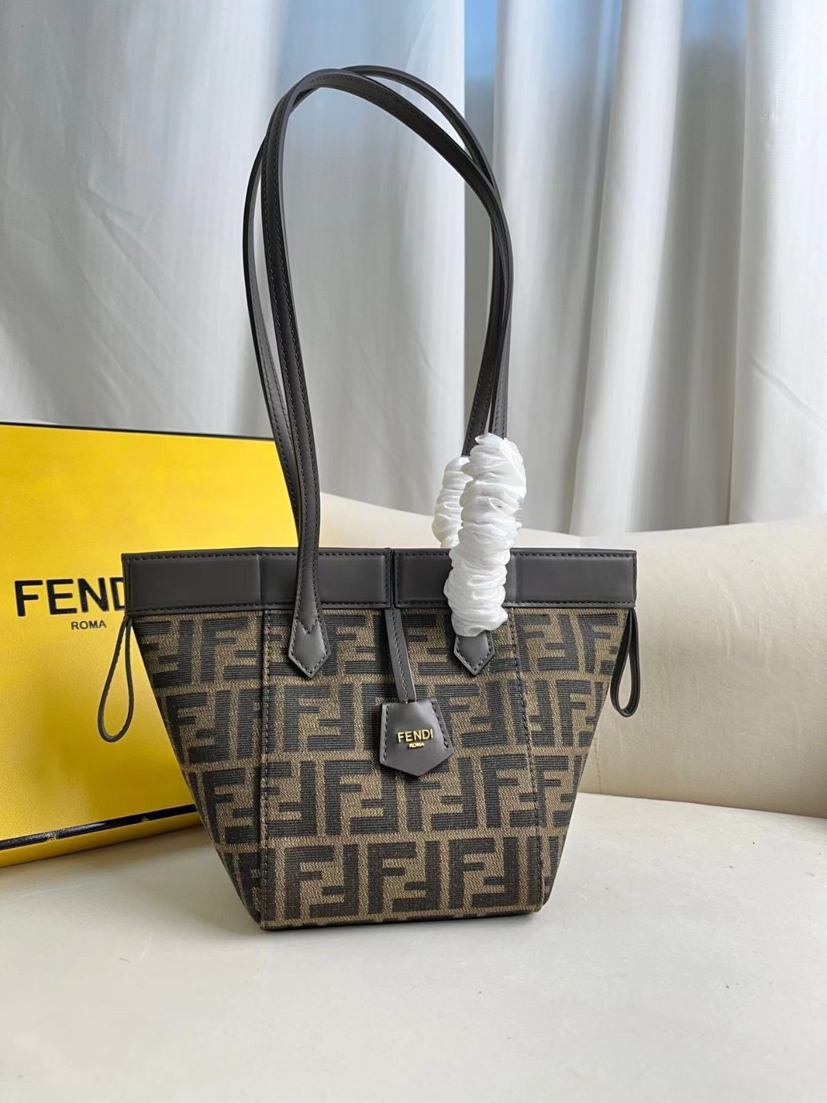 fendi フェンディ オリガミ ミニ  ショルダーバッグ