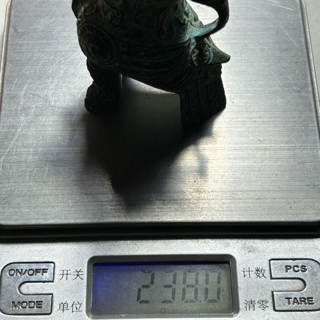 銅器 青銅祥雲紋銅鏡 装飾品 現代工芸品 美術品 置物 銅製 青銅器酒器の置物 現代工芸品 美術品 装飾品 - メルカリ