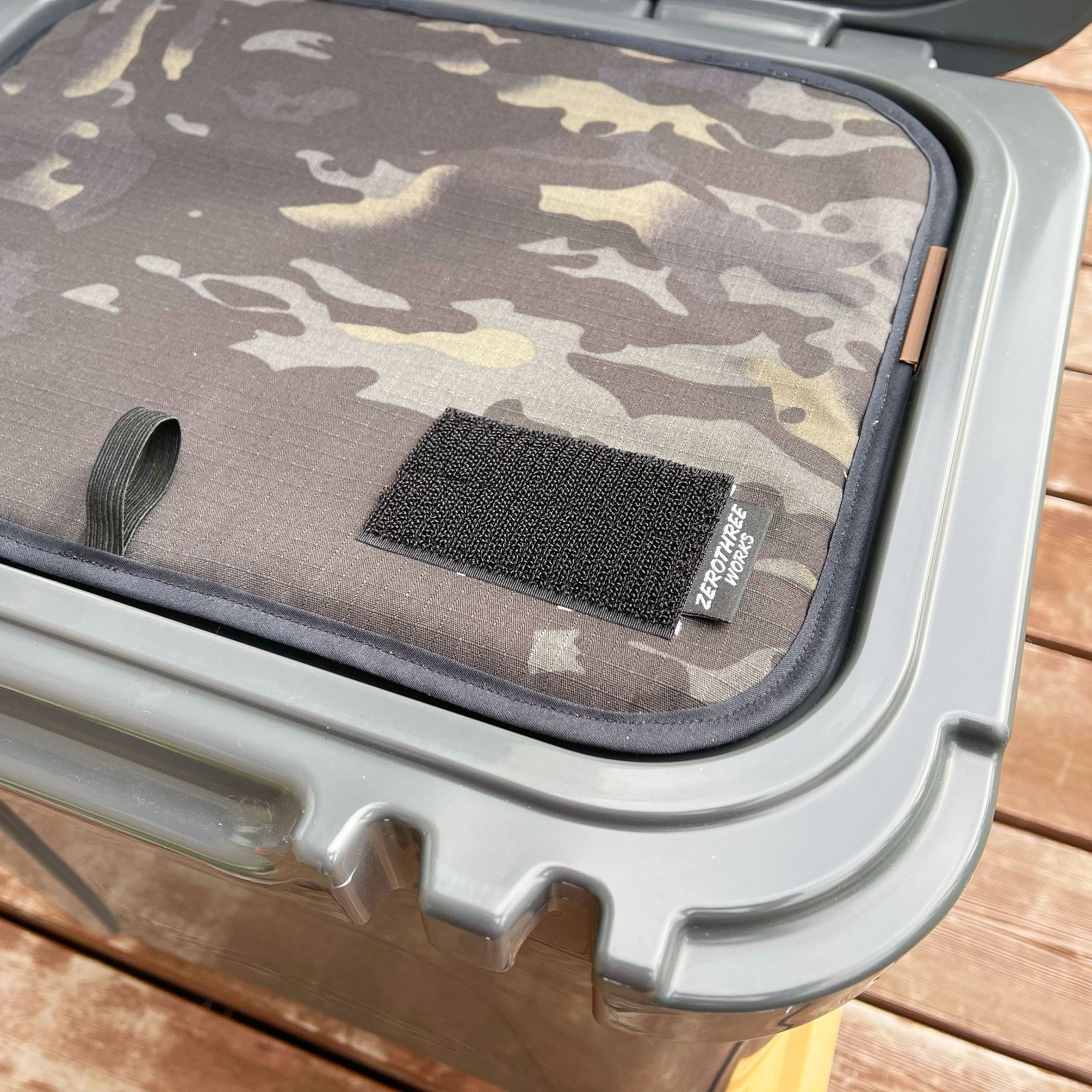 YETI  イエティ　ローディ24 ＋4lb保冷剤＋カゴ付＋10ozマグカップ付 YETI イエティ ローディ24 ＋4lb保冷剤＋カゴ付＋10ozマグカップ