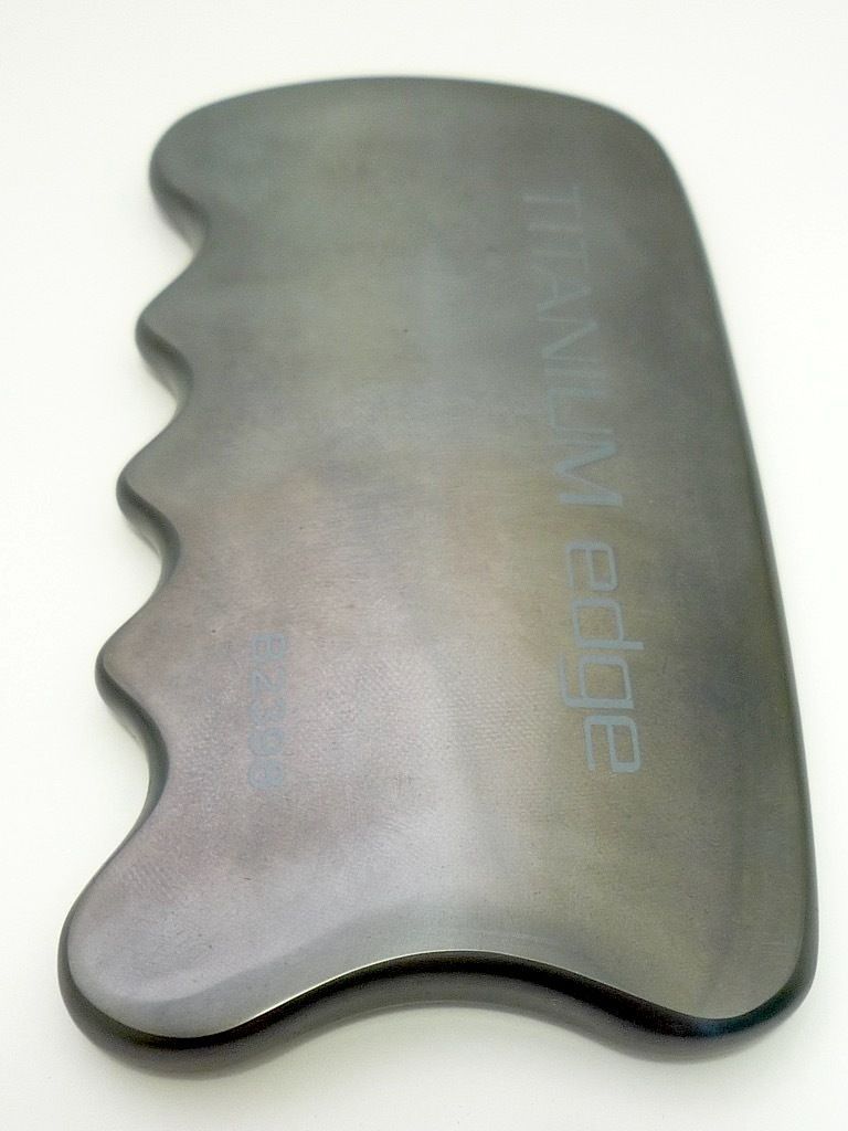 TITANIUM edge チタニウムエッジ かっさプレート 【送料無料