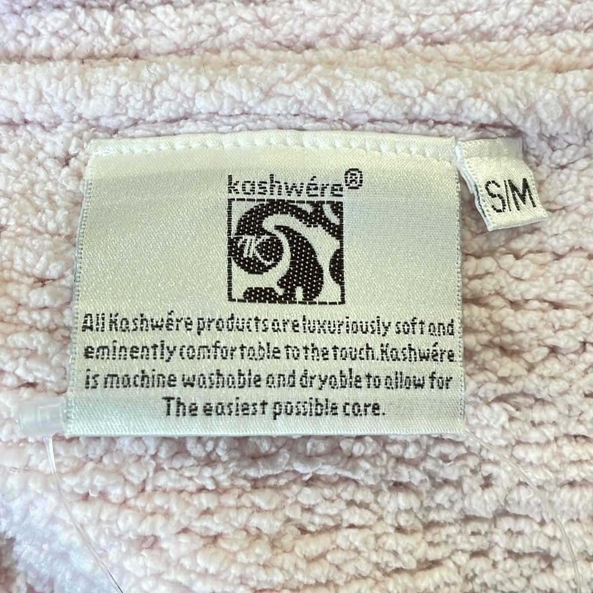 kashwére M ホワイト カーディガン CHILLAX FOX PATCH ADJUSTED R-NECK CARDIGAN | Maison Kitsuné