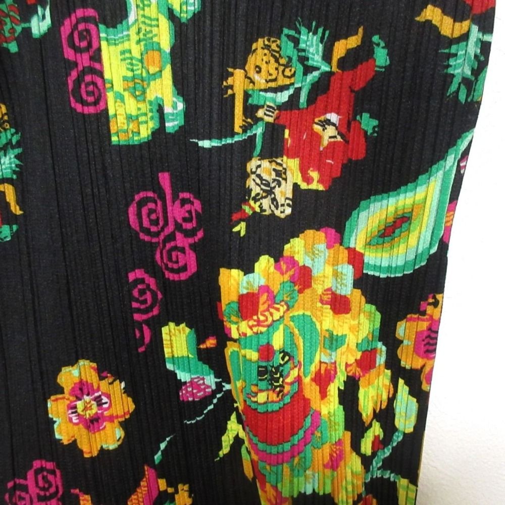 美品 PLEATS PLEASE プリーツプリーズ イッセイミヤケ ヴィンテージ 90s チャイナ柄 ノースリーブ プリーツカットソー 3 ブラック レディース 古着 中古 美品 PLEATS PLEASE プリーツプリーズ イッセイミヤケ