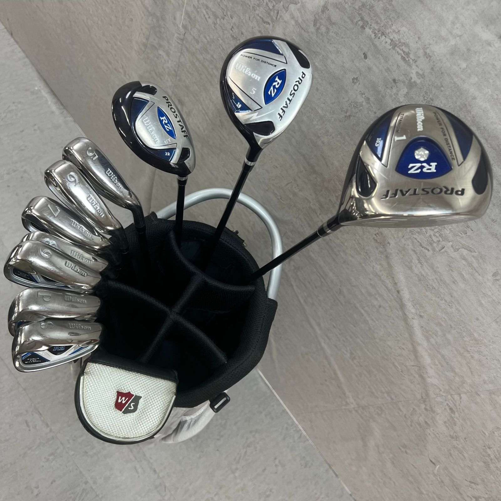 wilson - Wilson　ウィルソン　BRIDGESTONE　ブリヂストン　メンズゴルフ11本セット　カーボン　R　右利き用　キャディバッグ　ヘッドカバー　入門用 Wilson ウィルソン BRIDGESTONE ブリヂストン メンズゴルフ11本
